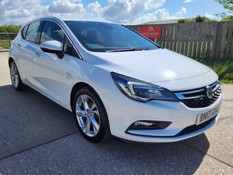 Vauxhall Astra Hatchback 1.4i Turbo SRi Nav Euro 6 5dr