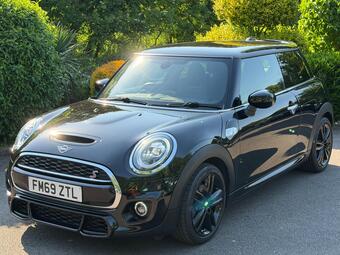 MINI Hatch Hatchback 2.0 Cooper S Sport Steptronic Euro 6 (s/s) 3dr