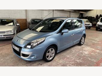 Renault Scenic MPV 1.5 dCi Dynamique TomTom Euro 4 5dr