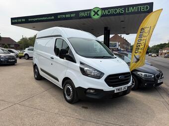 Ford Transit Custom Panel Van 2.0 300 EcoBlue Leader L1 H2 Euro 6 (s/s) 5dr