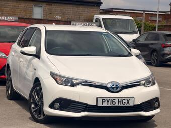Toyota Auris Hatchback 1.8 VVT-h Design CVT Euro 6 (s/s) 5dr