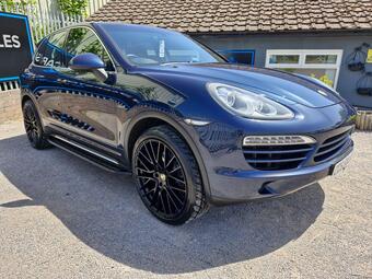 Porsche Cayenne SUV 3.0 TD V6 Tiptronic 4WD Euro 5 (s/s) 5dr
