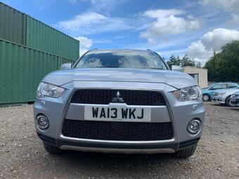 Mitsubishi Outlander SUV 2.2 DI-D GX4 4WD Euro 5 5dr