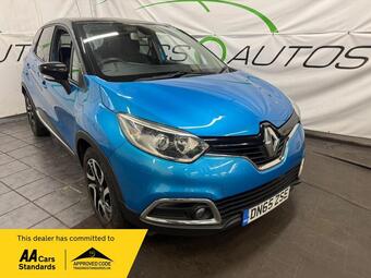 2015 Renault Captur 0.9 TCe ENERGY Dynamique S Nav Euro 6 (s/s) 5dr 27 Photos photo
