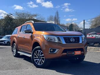 Nissan Navara Pickup 2.3 dCi Tekna Auto 4WD Euro 6 4dr