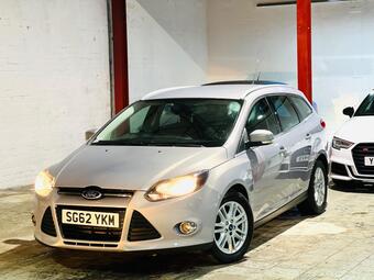 2012 FOCUS 1.6 TITANIUM POWERSHIFT EURO 5 5DR 27 PHOTOS FORD FOCUS 1.6 TITANIUM... photo