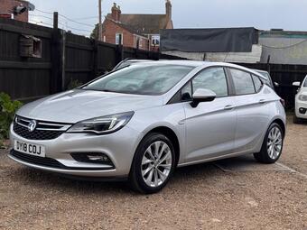 Vauxhall Astra Hatchback 1.0i Turbo ecoTEC Design Euro 6 (s/s) 5dr