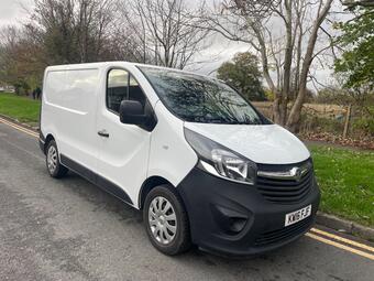 Vauxhall Vivaro Panel Van 1.6 CDTi 2700 BiTurbo ecoFLEX L1 H1 Euro 5 (s/s) 5dr