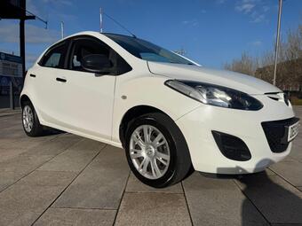 2013 5 5DR A C 29 PHOTOS MAZDA2 1.3 TS EURO 5 5DR A... photo
