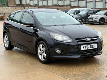 2011 FOCUS 1.6 ZETEC EURO 5 5DR 20 PHOTOS FORD FOCUS 1.6 ZETEC EURO... photo