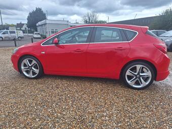 Vauxhall Astra Hatchback 1.6 16v Limited Edition Euro 5 5dr