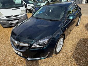 Vauxhall Insignia Hatchback 2.0 CDTi SRi Euro 5 5dr