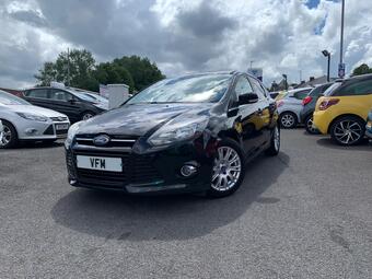 Ford Focus Hatchback 1.6 TDCi Titanium Euro 5 (s/s) 5dr
