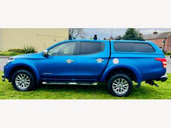 Mitsubishi L200 Pickup 2.4 DI-D DC Barbarian Auto 4WD Euro 5 4dr