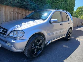 Mercedes-Benz M Class SUV 2.7 ML270 CDI 5dr