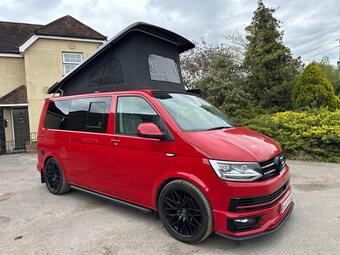2018 volkswagen campervan highline 2.0 31 photos 1 video  campervan highline 2.0 automatic • 4 berth • highline £39,990 2018 (68)... photo