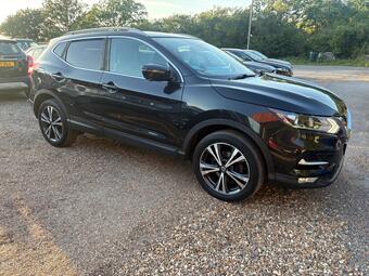 Nissan Qashqai SUV 1.5 dCi N-Connecta Euro 6 (s/s) 5dr