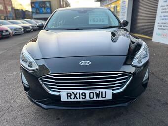 2019 Ford Focus 1.0T EcoBoost Zetec Euro 6 (s/s) 5dr 25 Photos photo
