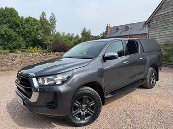 Toyota Hilux Pickup 2.4 D-4D Icon Auto 4WD Euro 6 (s/s) 4dr
