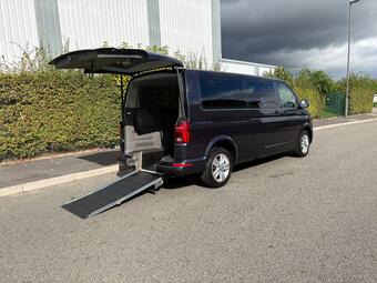 Volkswagen Transporter Shuttle Minibus 2.0 TDI SE DSG LWB Euro 6 (s/s) 5dr