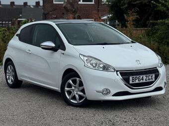 Peugeot 208 Hatchback 1.2 VTi PureTech Style Euro 6 3dr