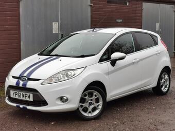 2026 Ford Fiesta 1.25 Zetec 5dr 25 Photos photo