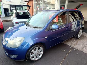 2008 FIESTA 1.4 ZETEC CLIMATE 5DR 26 PHOTOS FORD FIESTA 1.4 ZETEC CLIMATE 5DR... photo