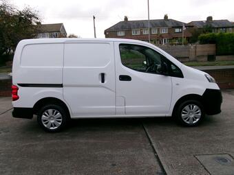 Nissan NV200 Panel Van 1.5 dCi Acenta SWB Euro 5 6dr