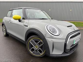 2022 COOPER SE 32.6KWH LEVEL 1 AUTO 3DR 41 PHOTOS MINI ELECTRIC HATCH COOPER... photo