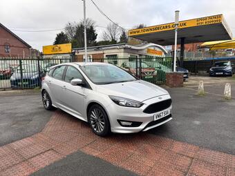 FORD FOCUS 1.0T ECOBOOST ST LINE AUTO EURO 6 S S 5DR 37 PHOTOS...