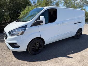 Ford Transit Custom Panel Van 2.0 300 EcoBlue Limited L2 H1 Euro 6 (s/s) 5dr