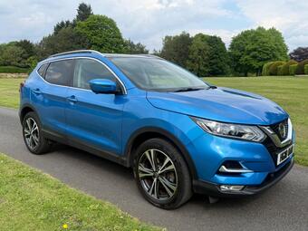 Nissan Qashqai SUV 1.2 DIG-T N-Connecta Euro 6 (s/s) 5dr