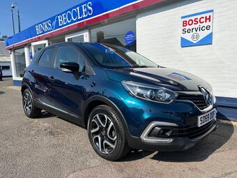 Renault Captur SUV 1.3 TCe ENERGY Iconic Euro 6 (s/s) 5dr