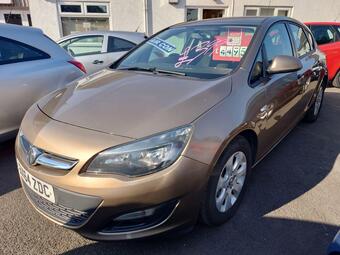 Vauxhall Astra Hatchback 1.7 CDTi ecoFLEX Design Euro 5 (s/s) 5dr
