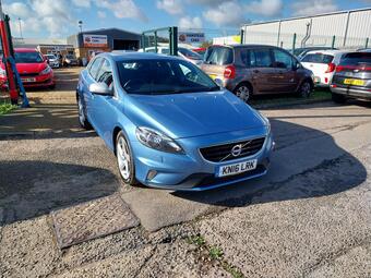 Volvo V40 Hatchback 2.0 D4 R-Design Nav Euro 6 (s/s) 5dr