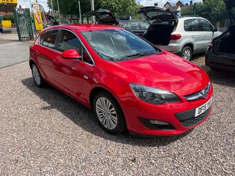 Vauxhall Astra Hatchback 1.6i Excite Euro 6 5dr