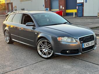 Audi A4 Avant Estate 2.0 TFSI S line quattro 5dr