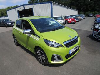 Peugeot 108 Hatchback 1.0 Collection 2 Tronic Euro 6 (s/s) 5dr
