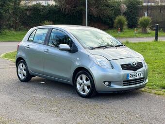 2006 YARIS 1.3 VVT I T SPIRIT 5DR 39 PHOTOS TOYOTA YARIS 1.3 VVT... photo