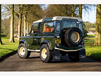 Land Rover Defender 90 Unlisted
