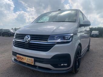 Volkswagen Transporter Combi Van 2.0 TDI T32 Highline Kombi DSG FWD SWB Euro 6 (s/s) 5dr