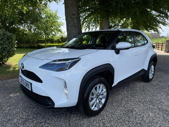 Toyota Yaris Cross SUV 1.5 VVT-h Icon E-CVT Euro 6 (s/s) 5dr