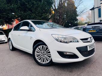 2013 ASTRA 1.6 16V ENERGY HATCHBACK 5DR PETROL MANUAL EURO 5 115 PS 42... photo