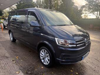 Volkswagen Transporter Shuttle Minibus 2.0 BiTDI BlueMotion Tech SE DSG FWD LWB Euro 6 (s/s) 5dr