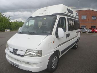 Peugeot Vivanti - V 2 S Van Conversion Excellent condition
