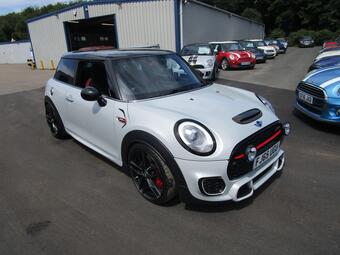 MINI Hatch Hatchback 2.0 John Cooper Works Auto Euro 6 (s/s) 3dr