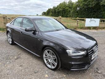 Audi A4 Saloon 2.0 TDI S line Euro 5 (s/s) 4dr