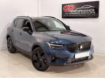Volvo XC40 SUV 2.0 B3 MHEV Plus Black Edition DCT Auto Euro 6 (s/s) 5dr