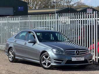 Mercedes-Benz C Class Saloon 2.1 C220 CDI BlueEfficiency Sport Euro 5 (s/s) 4dr