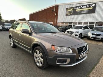 Volvo XC70 Estate 2.4 D5 SE Sport Geartronic AWD Euro 4 5dr